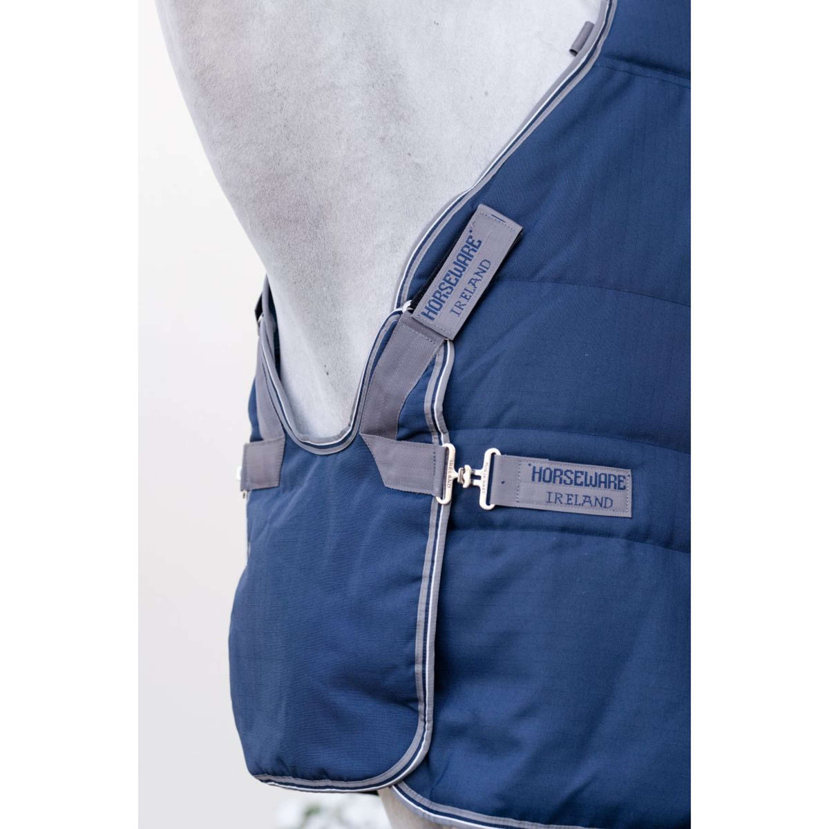 Rambo Optimo Stalldecke Plus 200g Navy/Thunderstorm Grey/Silver