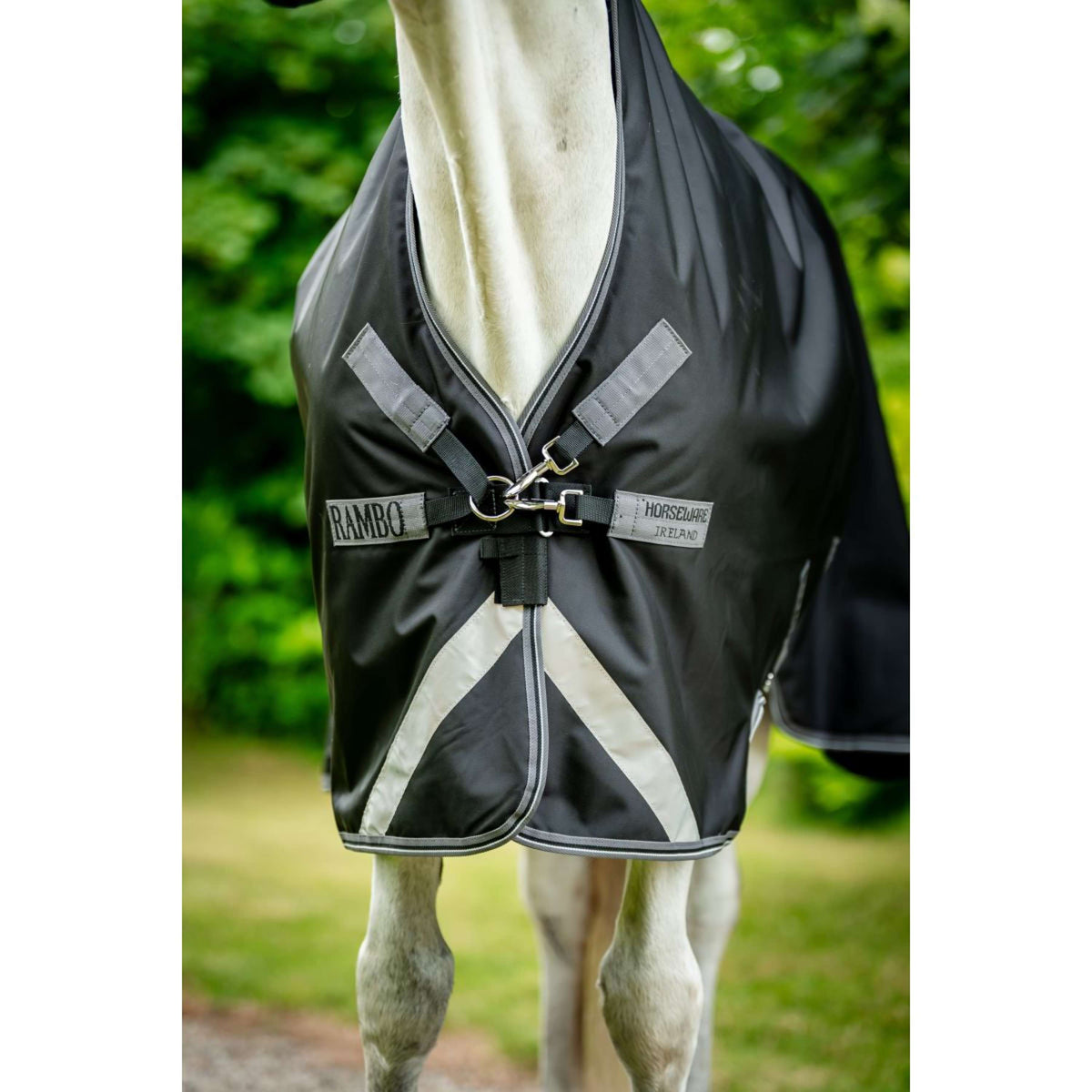 Rambo Wug Turnout Lite 0g Black/Thunderstorm Grey