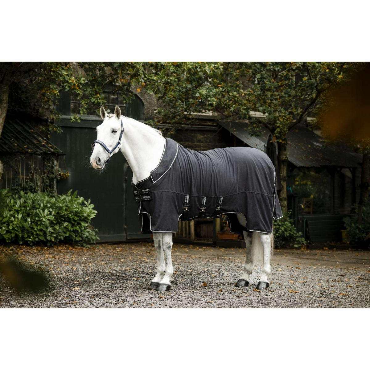 Horseware Show Ready Rug Black/Black/Silver