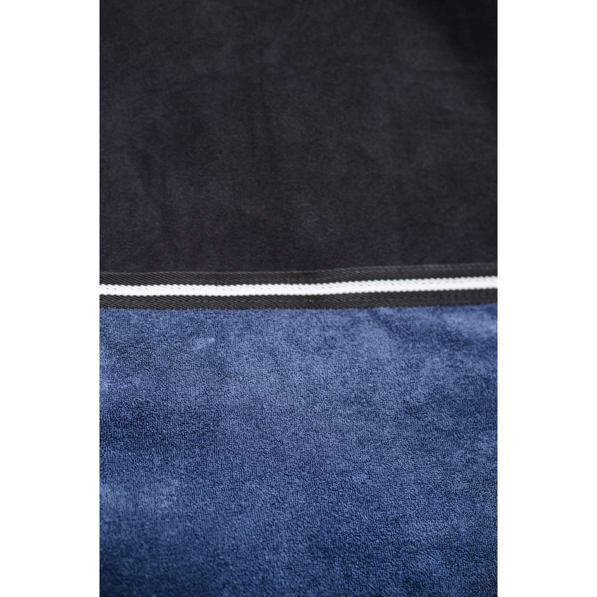 Horseware Show Ready Rug Black/Black/Silver