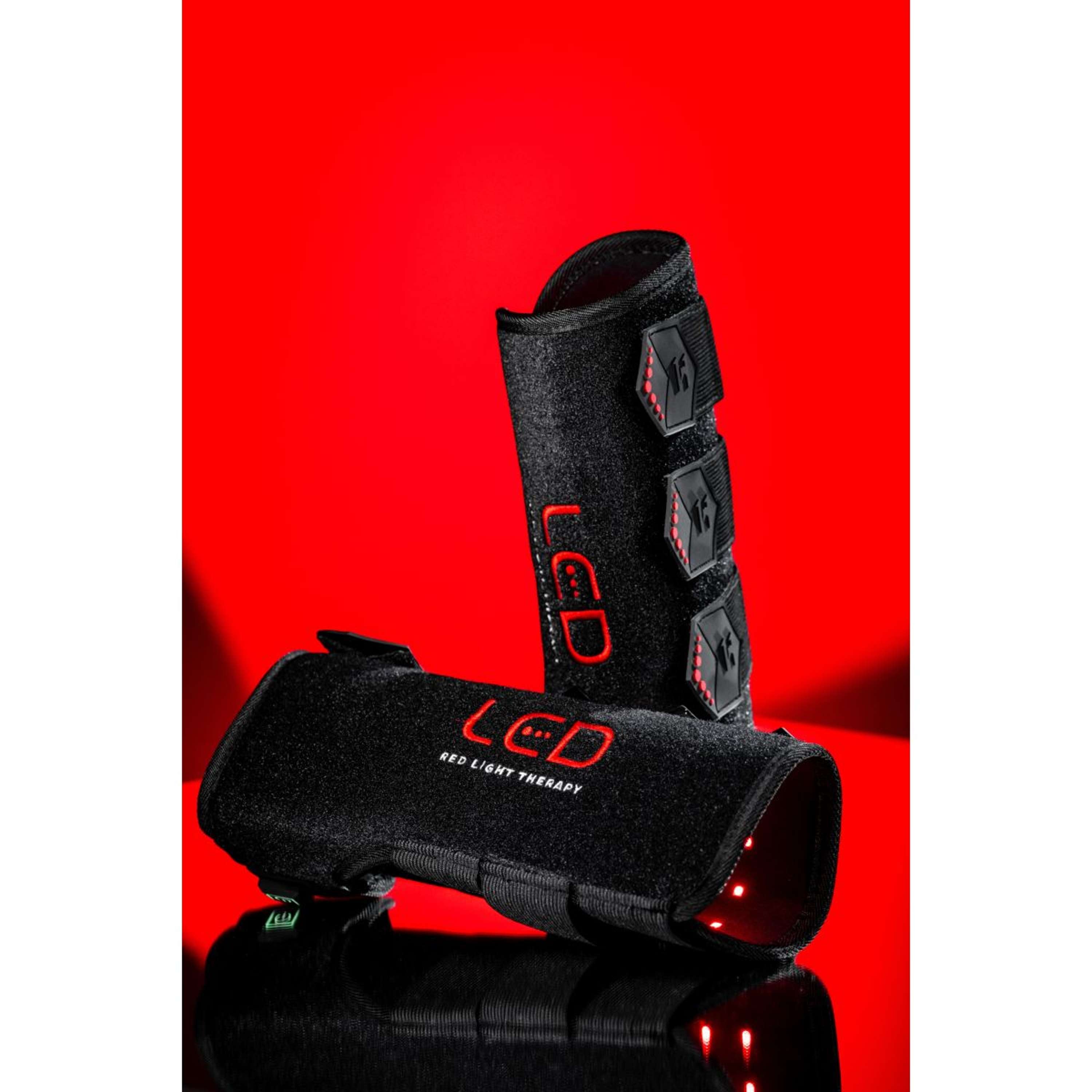 Horseware Leg Wraps LED Red Light Therapy Pair Schwarz/Schwarz