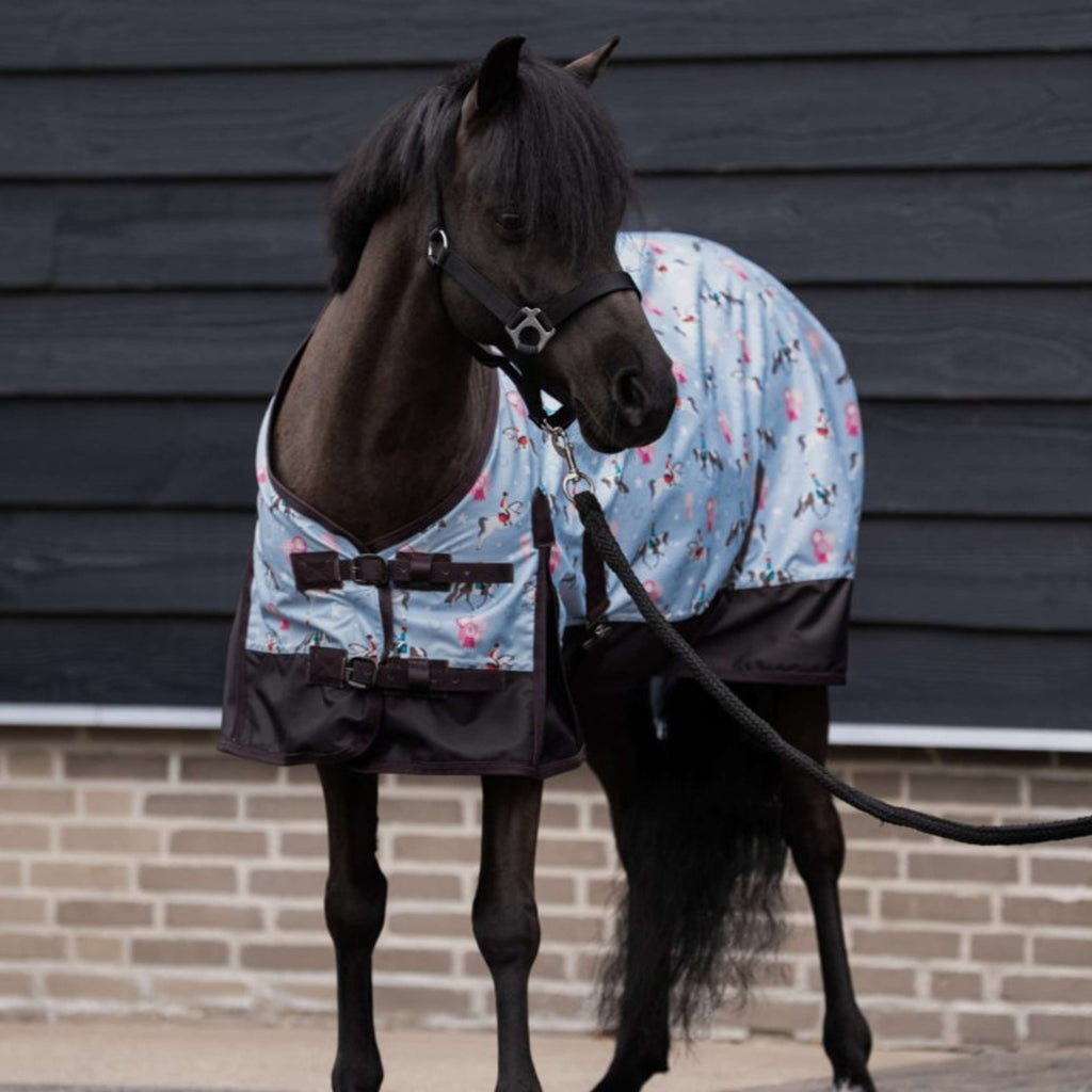 Imperial Riding Outdoordecke IRHLittle Champion AOP 0g Licht Blau