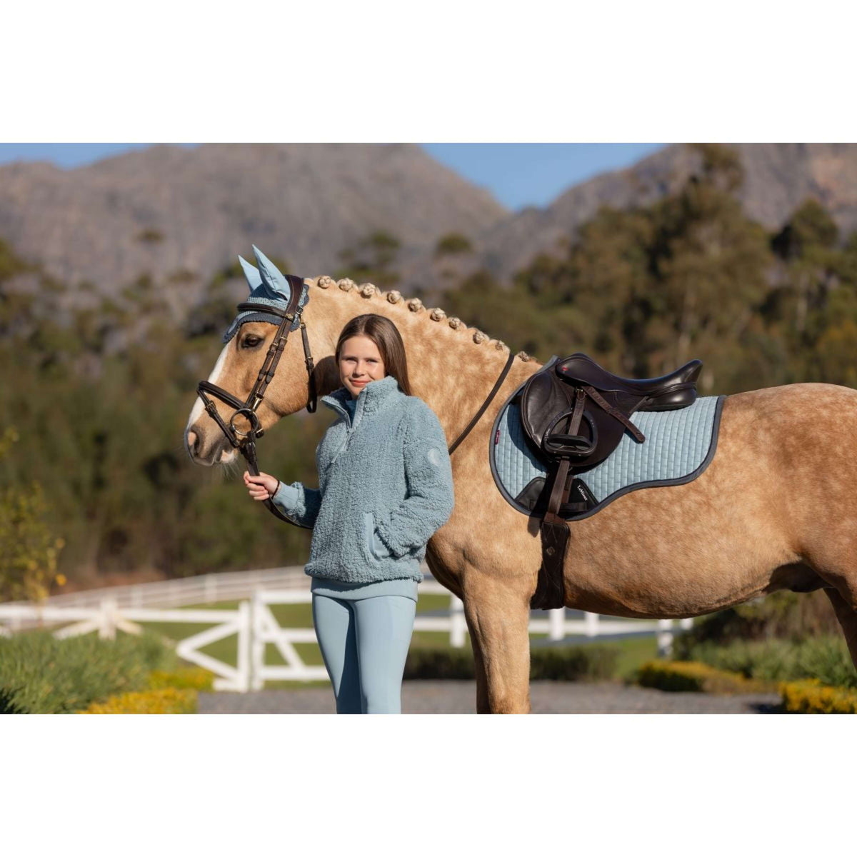 LeMieux Pullover Young Rider Tia Teddy Glacier