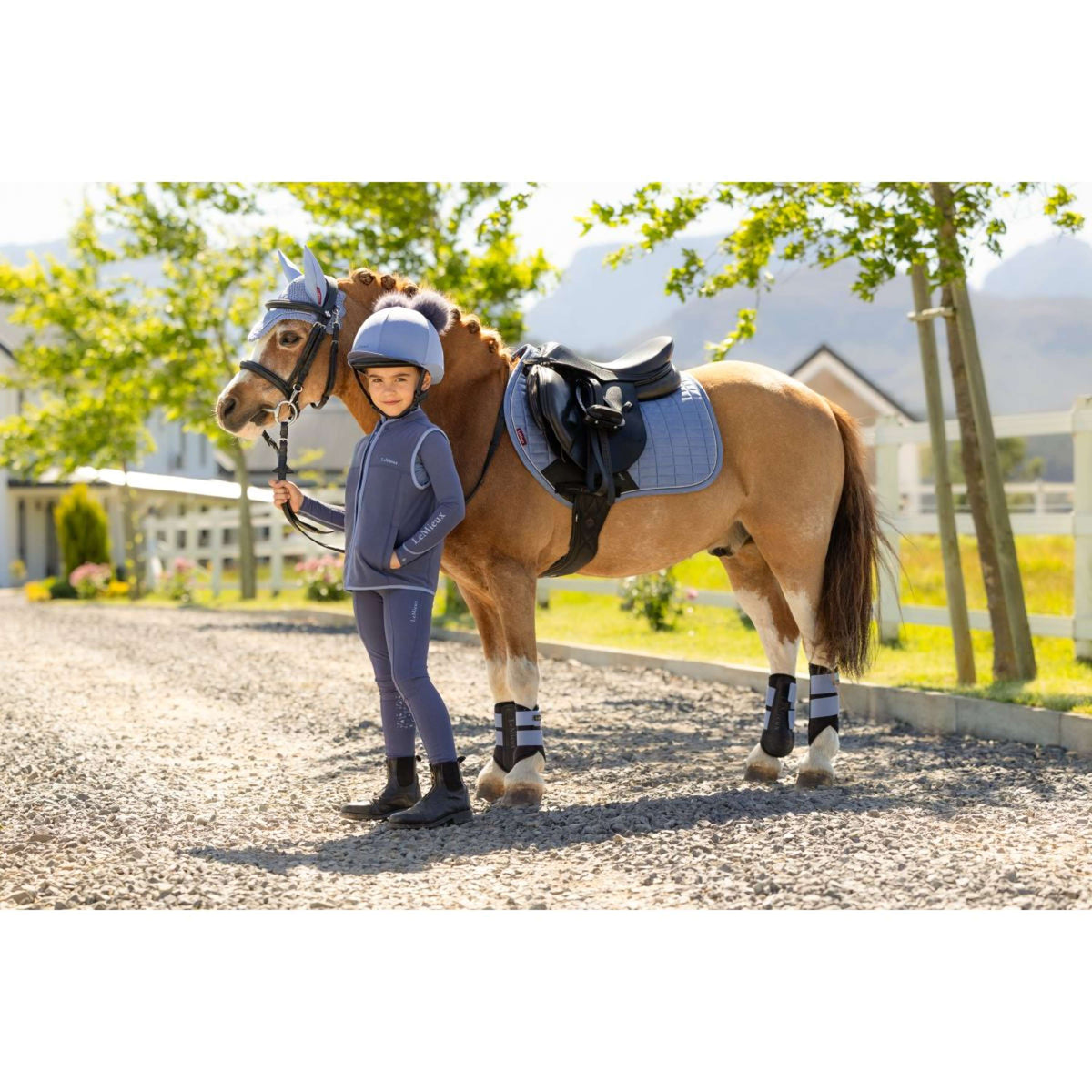 LeMieux Schabracke Mini Suede Close Contact Square Springen Powder Blue