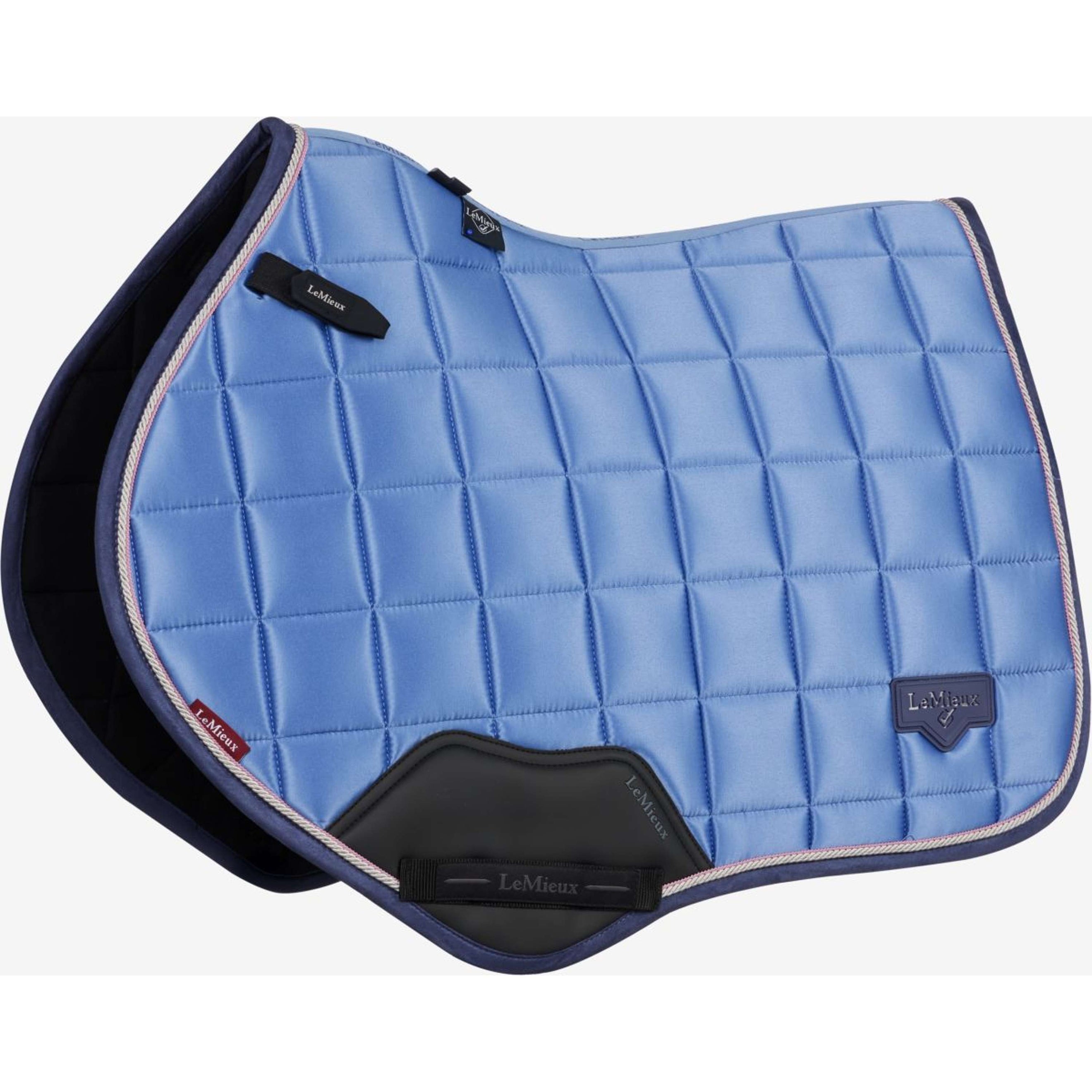 LeMieux Schabracke Loire Classic Close Contact Square Springen Powder Blue LeMieux Schabracke Loire Classic Close Contact Square Springen Powder Blue