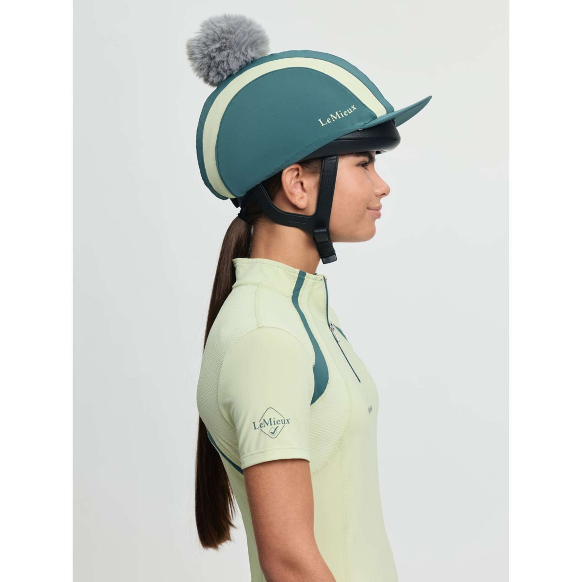 LeMieux Kappenabdeckung Tempo Pom Jungle