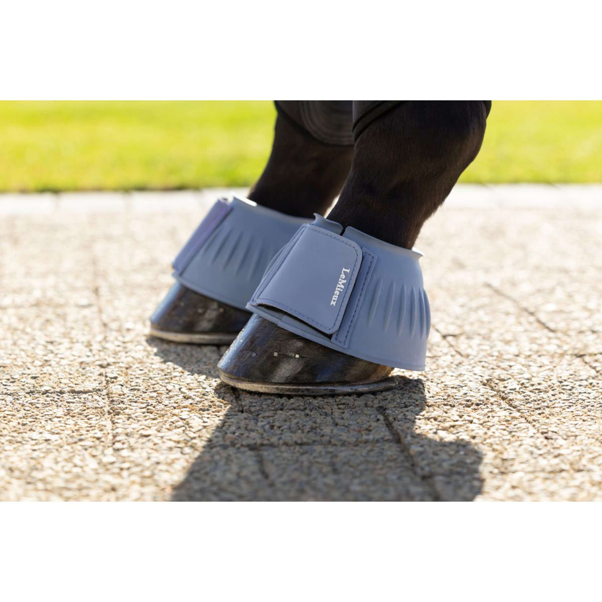 LeMieux Hufglocken Rubber Bell Powder Blue