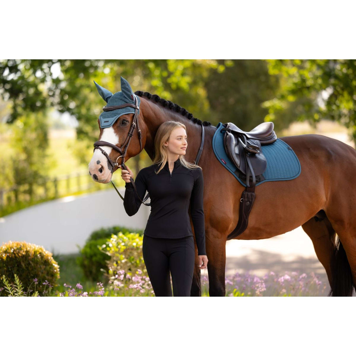 LeMieux Schabracke Essence Close Contact Square Springen Jungle