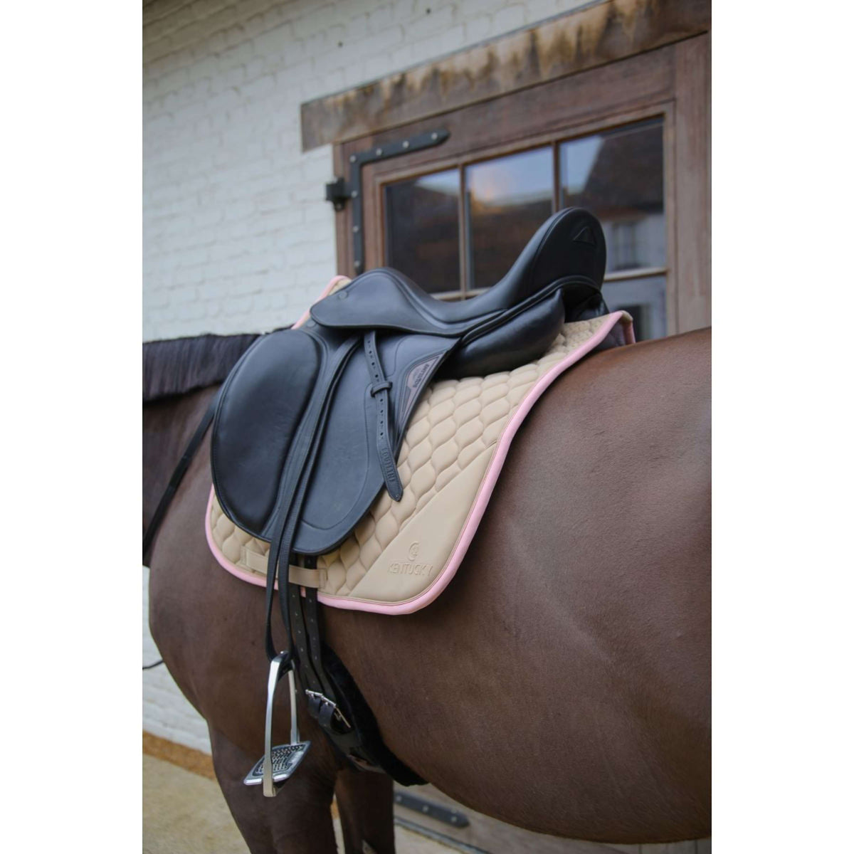 Kentucky Horsewear Schabracke Softshell Onion Quilt Dressur Beige/Altrosa