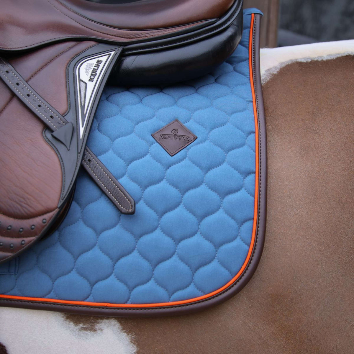Kentucky Horsewear Schabracke Onion Quilt Leather Neon Springen Blau