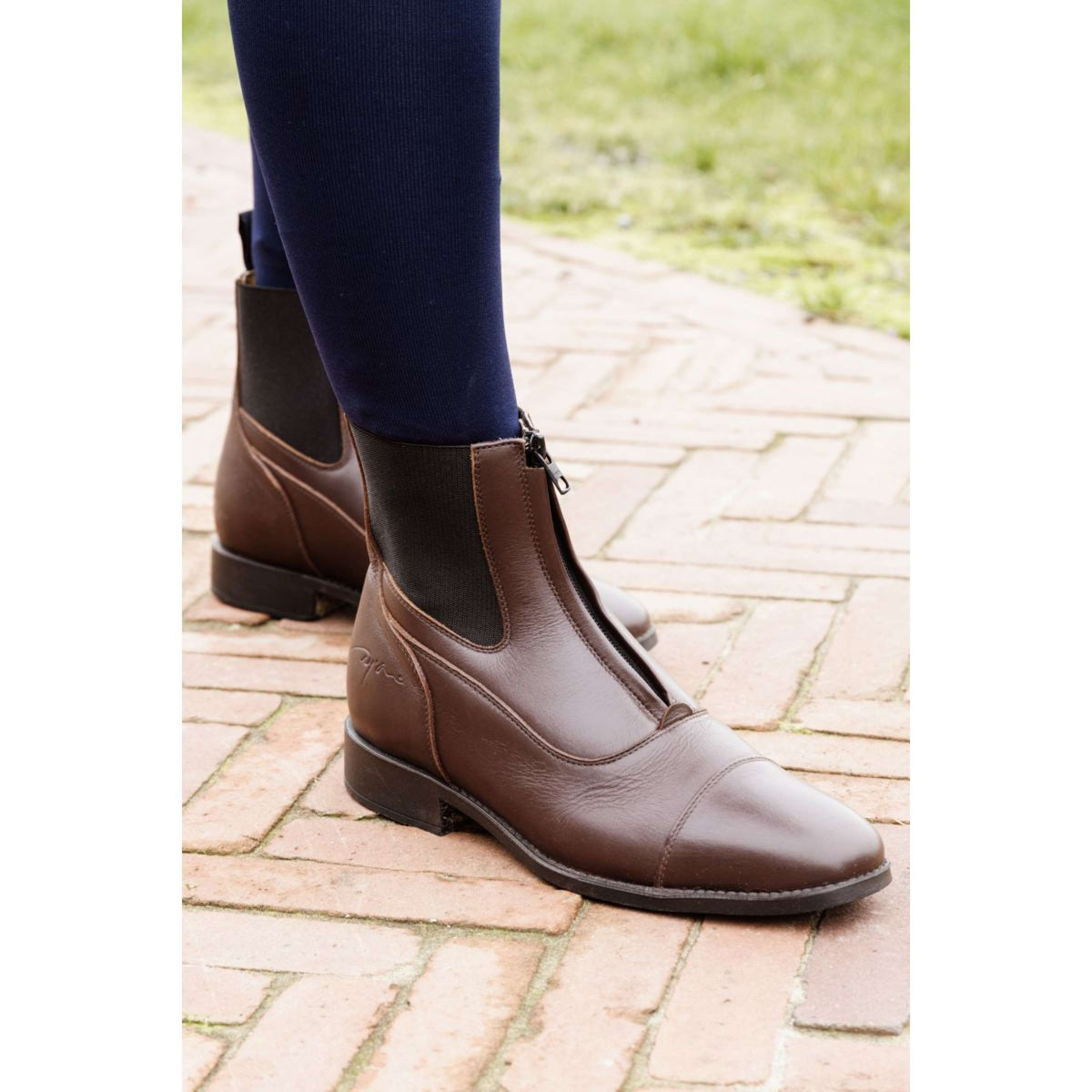 Dyon Stiefeletten Front Zipper Braun