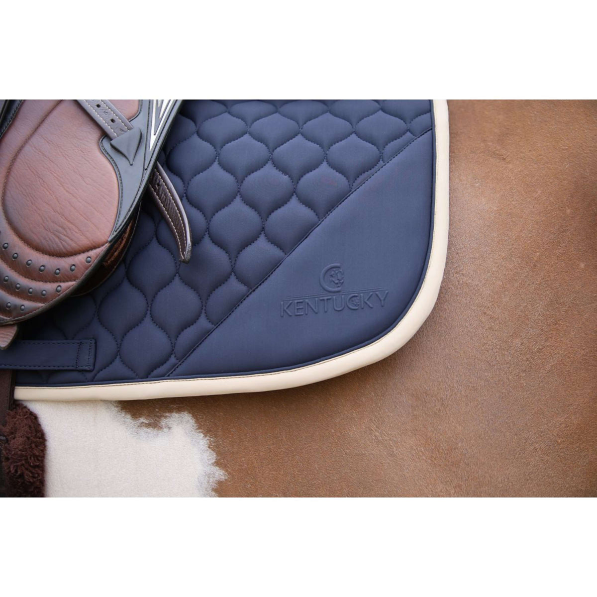 Kentucky Horsewear Schabracke Softshell Onion Quilt Springen Navy/Beige