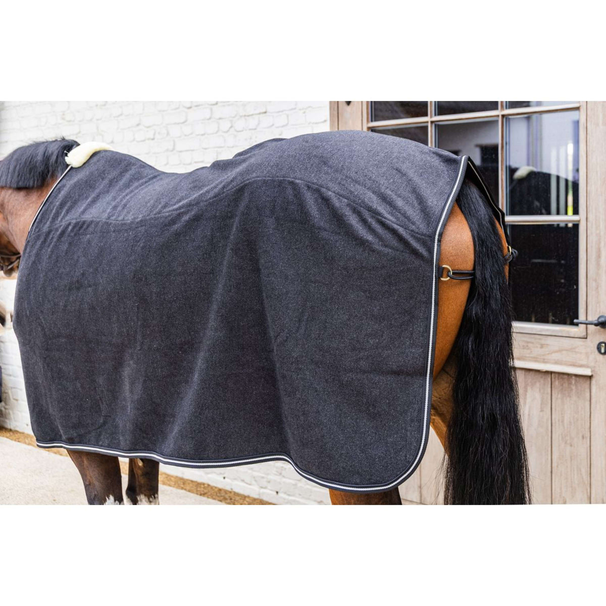 Kentucky Fleecedecke Heavy Melange Schwarz