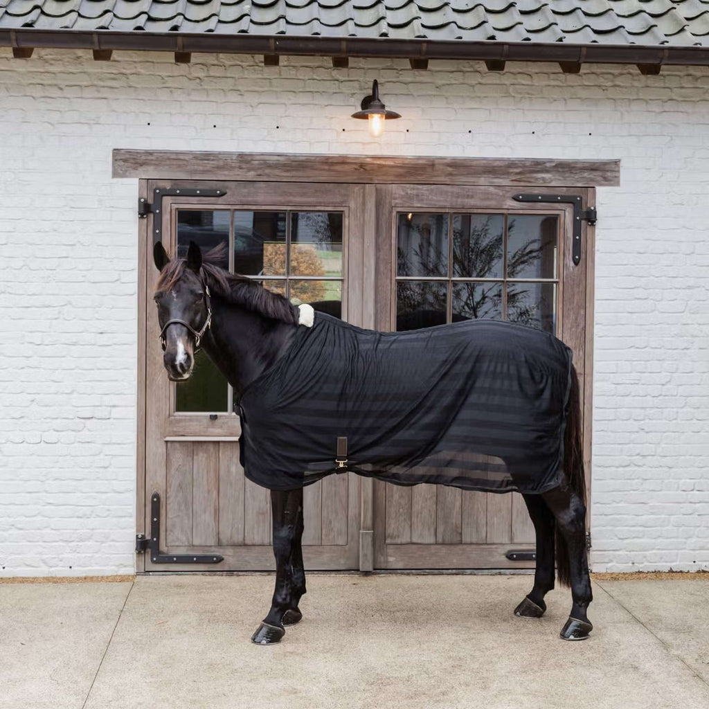 Kentucky Horsewear Fliegendecke Light Striped Mesh Schwarz