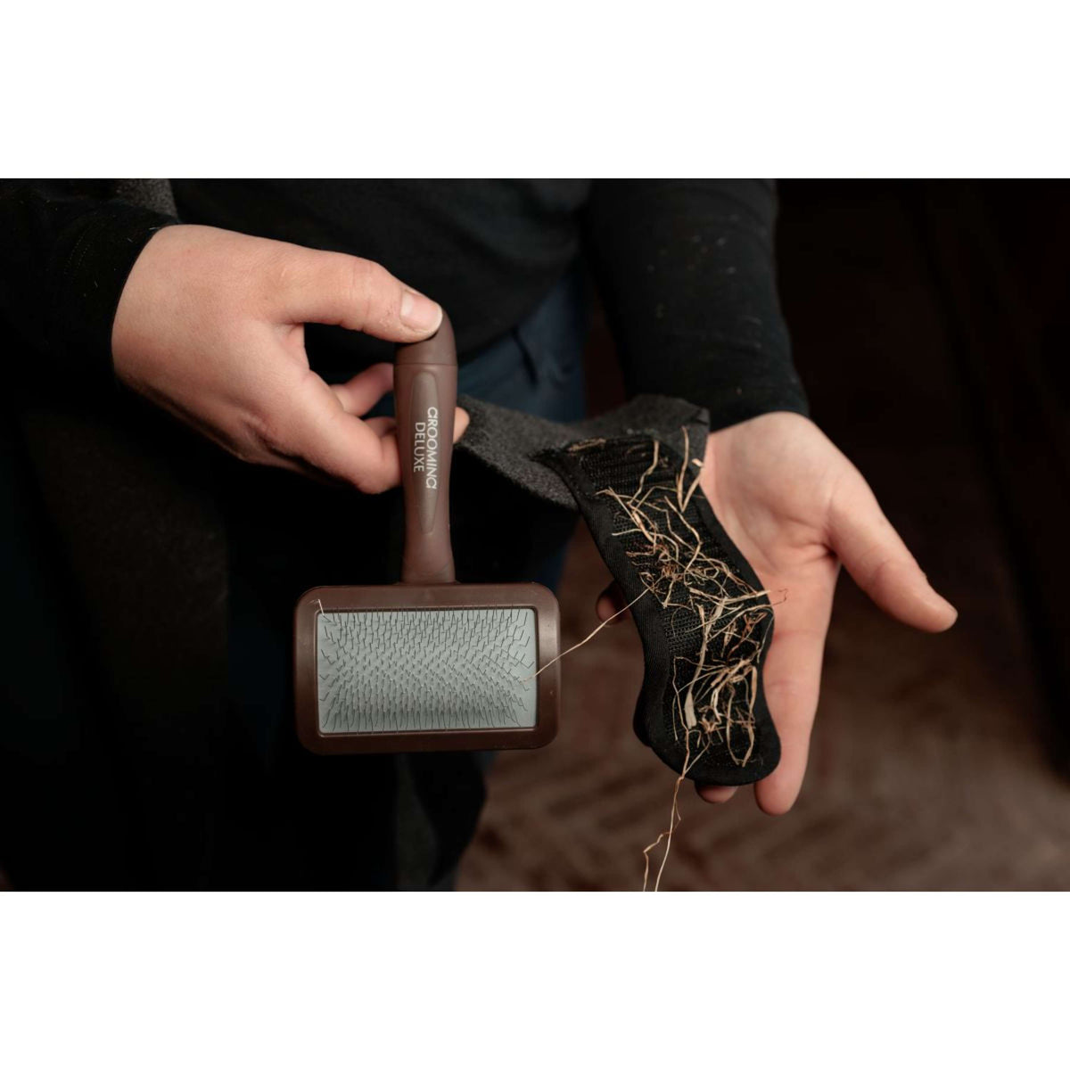 Grooming Deluxe by Kentucky Velcro Cleaning Brush Braun