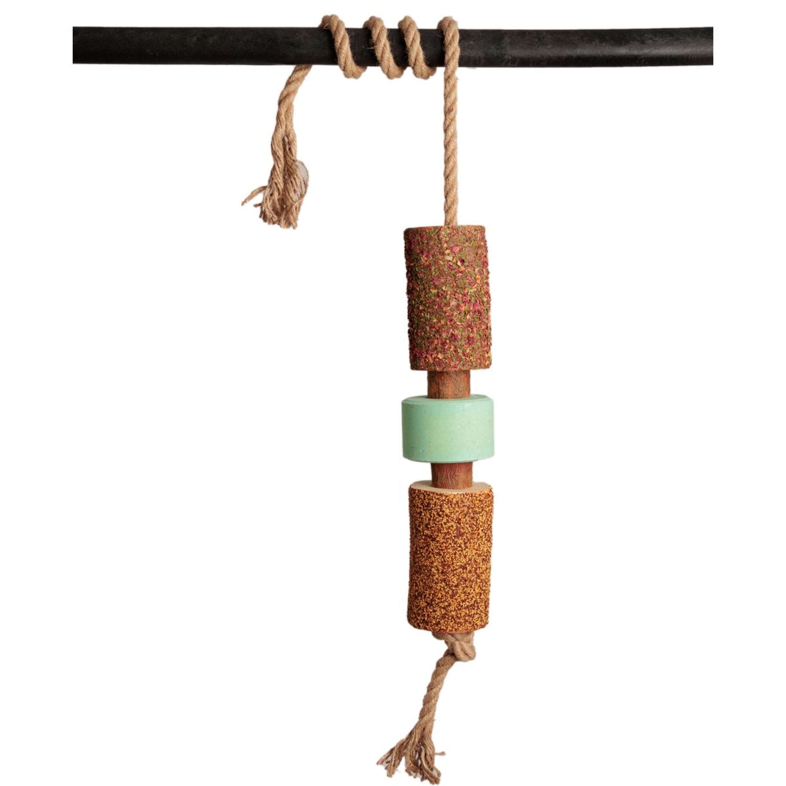 Grooming Deluxe by Kentucky Relax Horse Toy Wooden Airways with Salt Lick Grooming Deluxe by Kentucky Relax Horse Toy Wooden Airways with Salt Lick