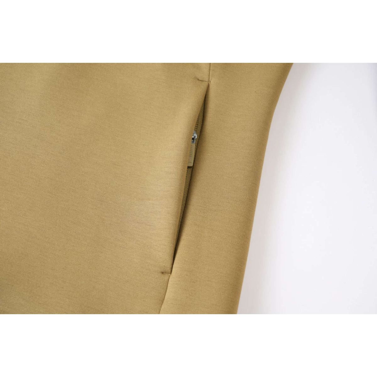 Covalliero Hoodie SS26 Damen Nuss