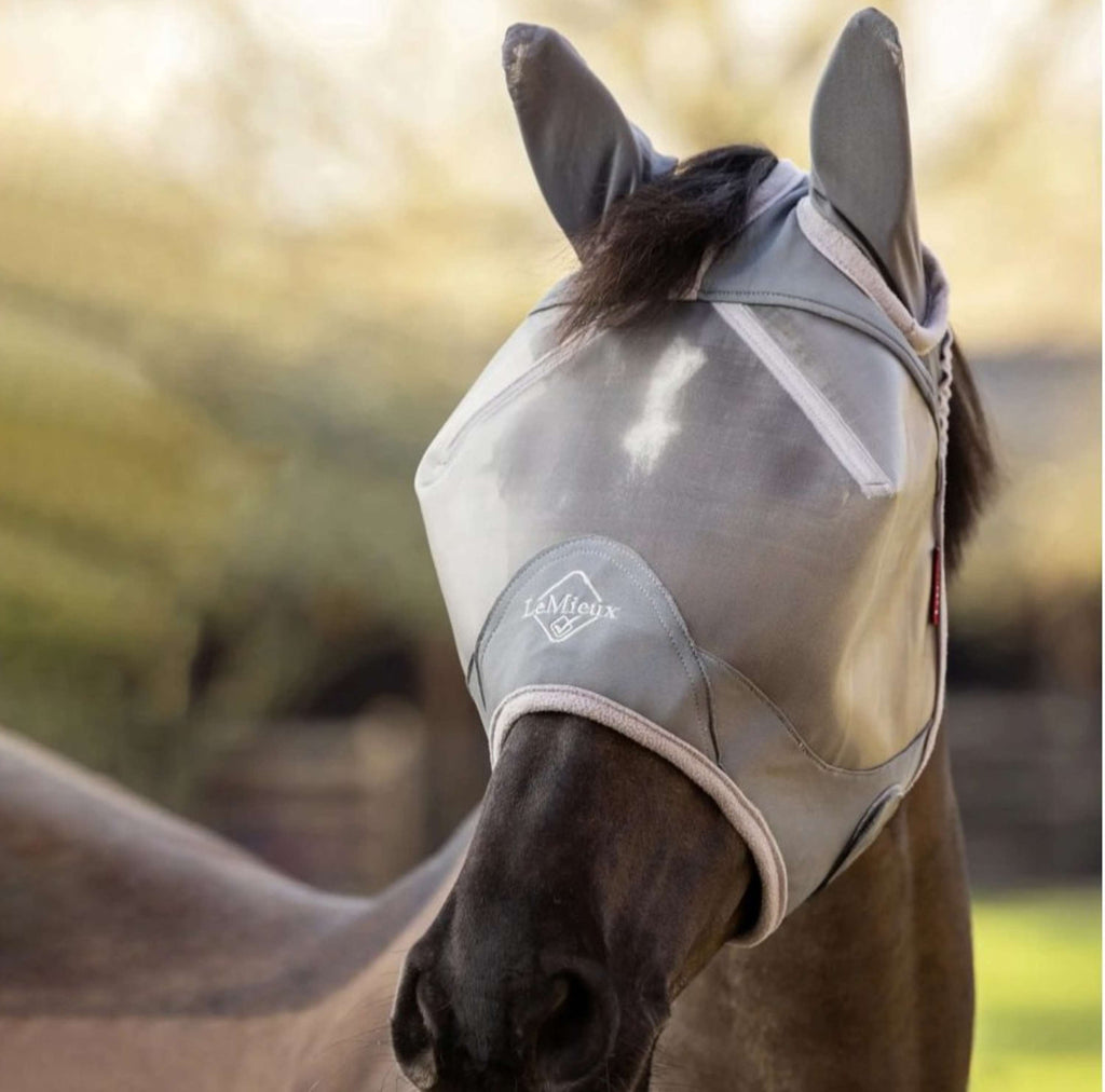 LeMieux Fliegenmaske ArmourShield Pro Half Grau