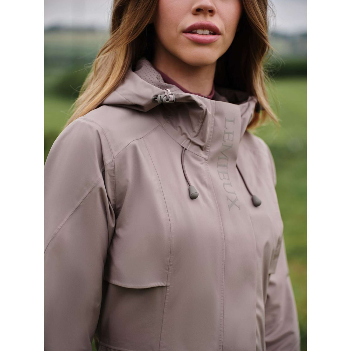 LeMieux Regenjacke Grace Long Pecan