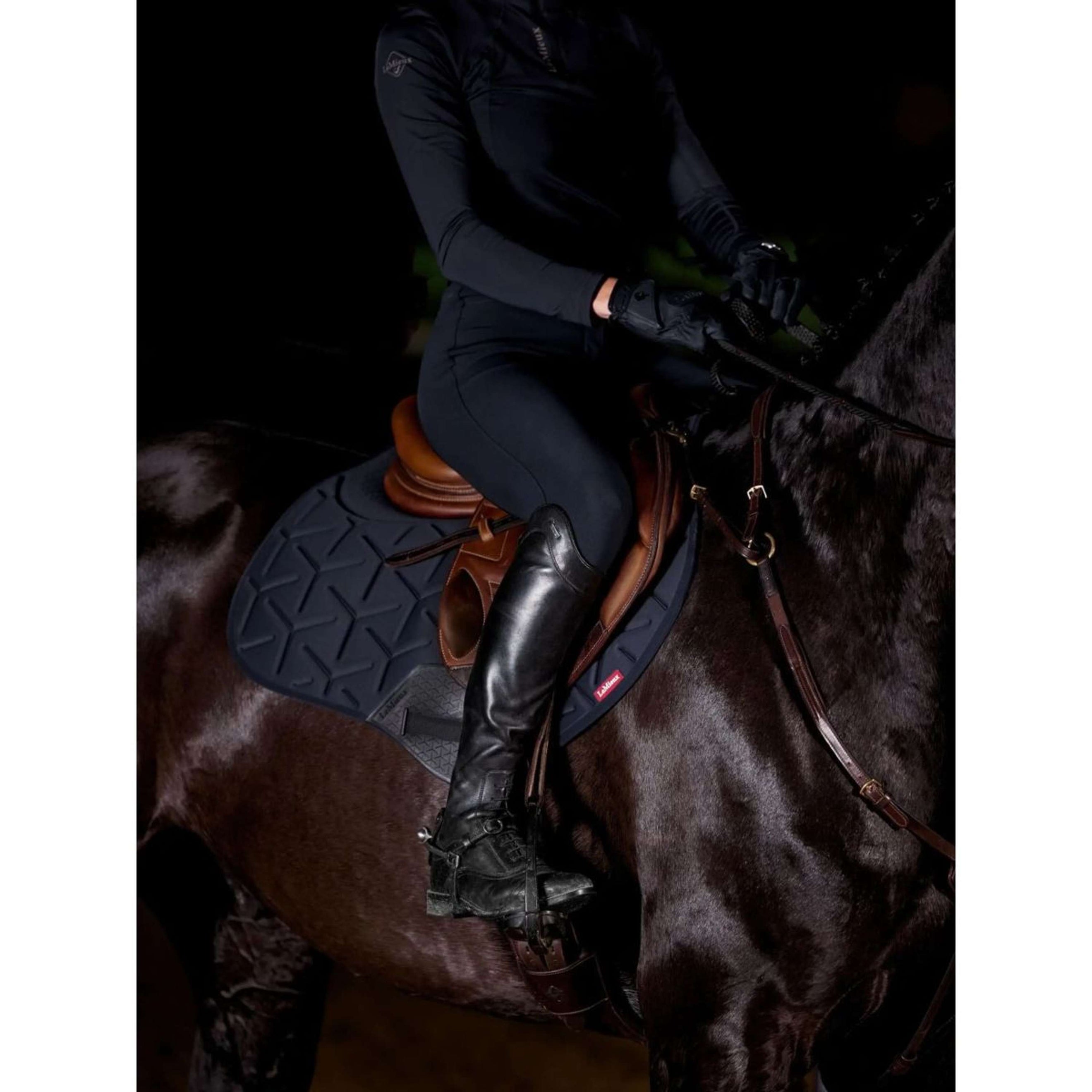 LeMieux Schabracke ProForm Springen Navy LeMieux Schabracke ProForm Springen Navy