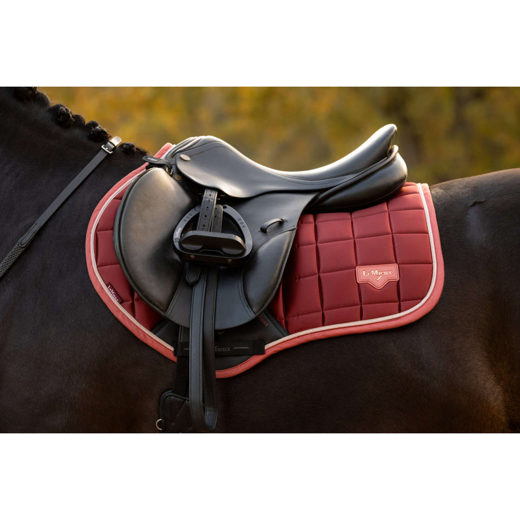 LeMieux Schabracke Loire Classic Close Contact Square Springen Russet
