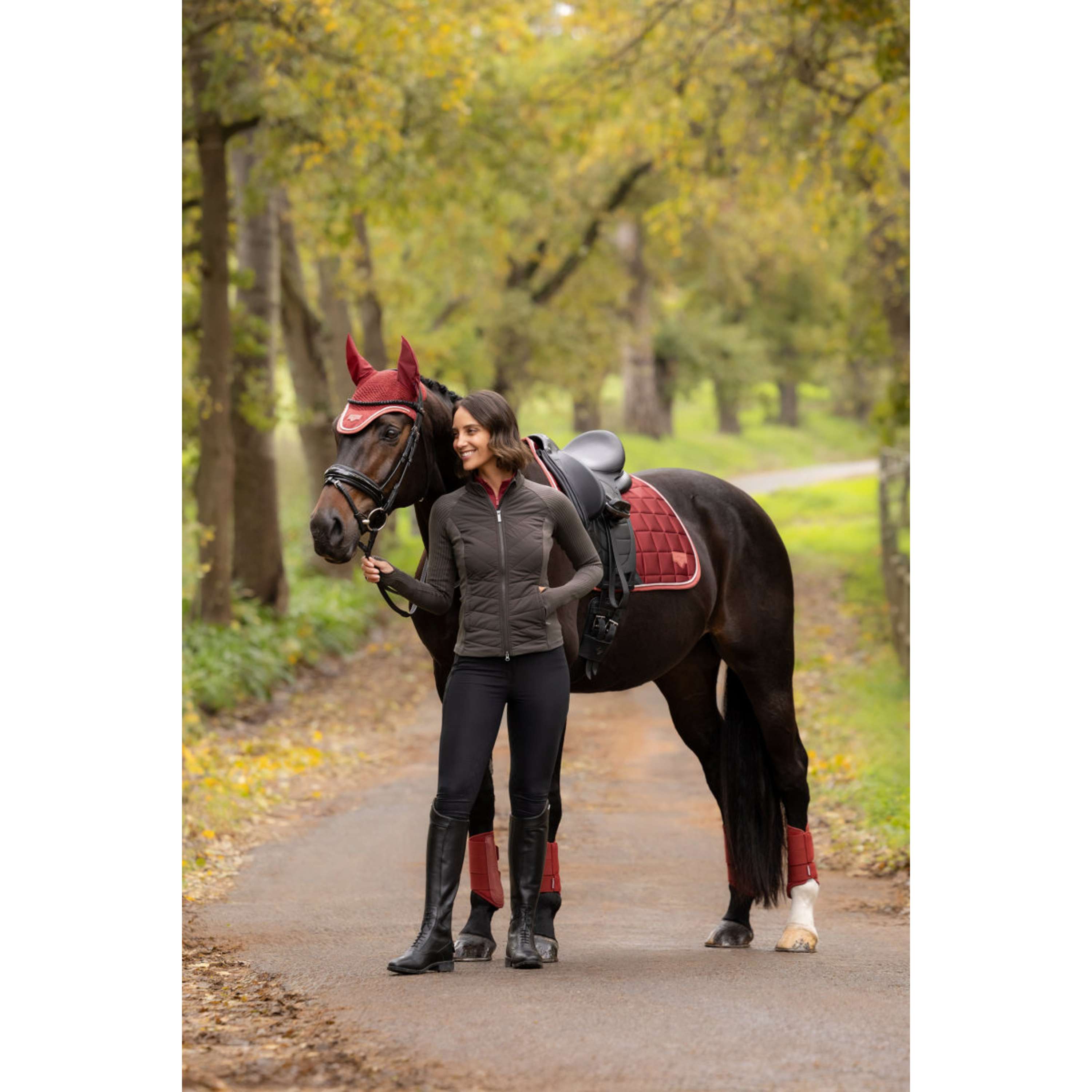 LeMieux Schabracke Loire Classic Square Dressur Russet