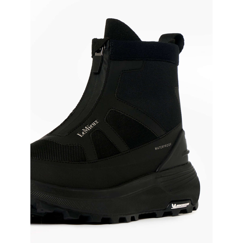 LeMieux Stallschuhe Cavara Performance High Top Schwarz