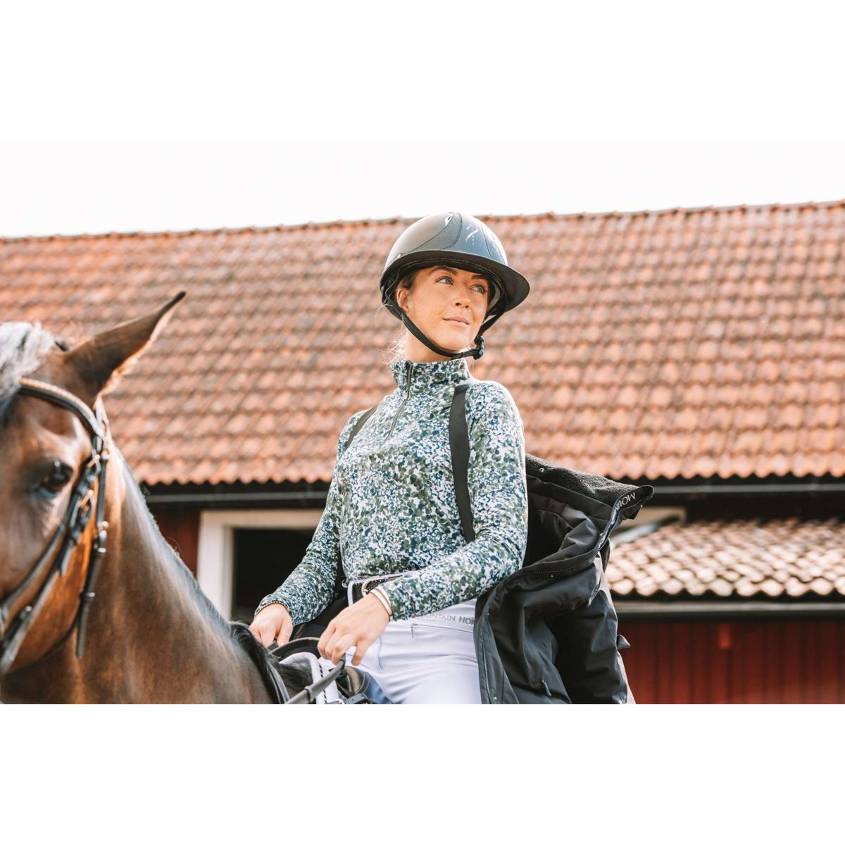 Mountain Horse Lange Jacke Saga Onyx Black