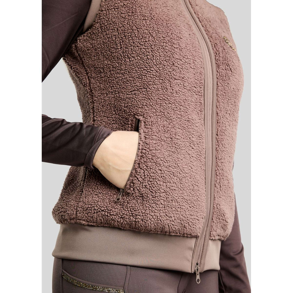 Montar Weste MoEbba Teddy Pile Golden Quartz Nougat Brown