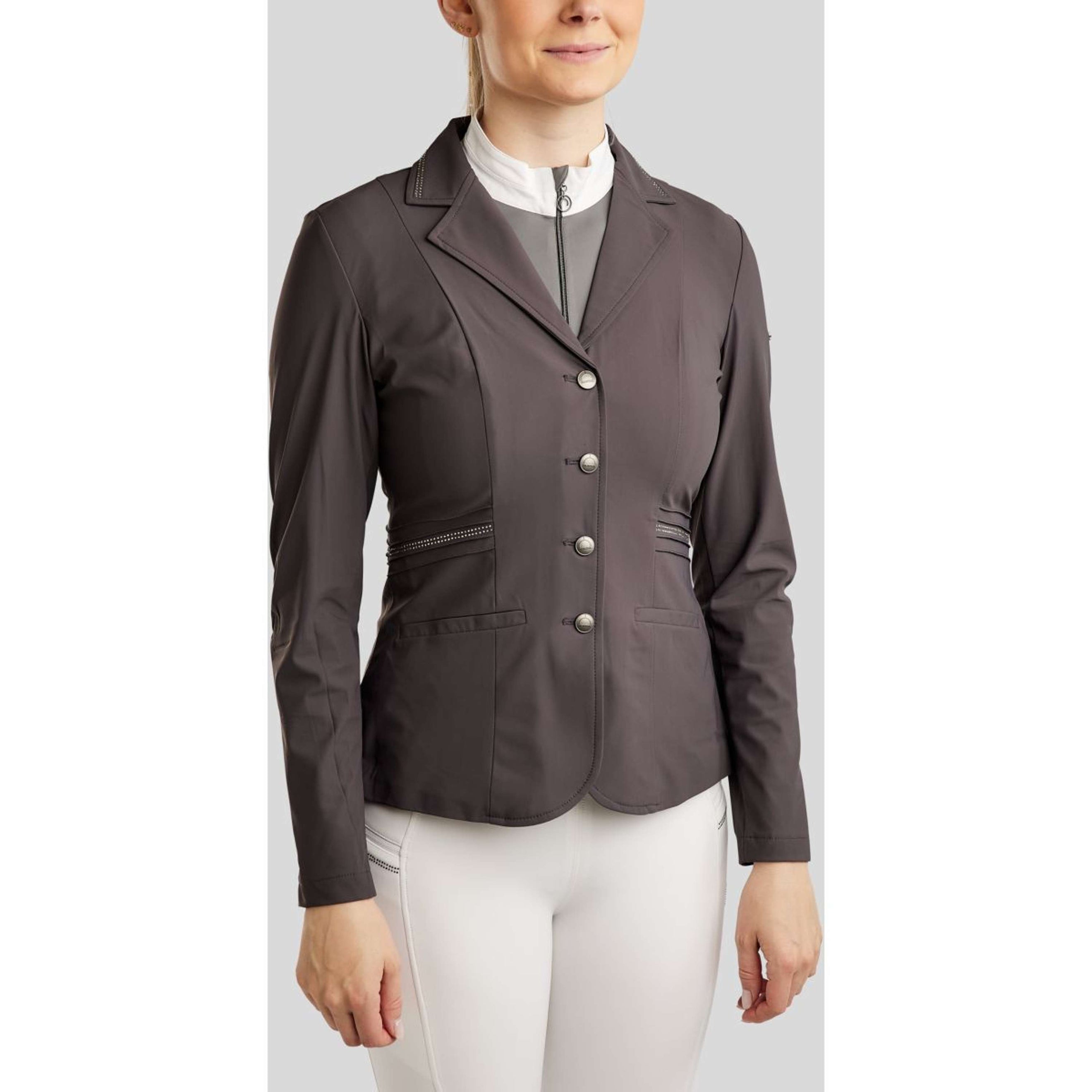 Montar Turnierjacket MoPearl Pintucks Gun Metal Crystals Slate Grey Montar Turnierjacket MoPearl Pintucks Gun Metal Crystals Slate Grey