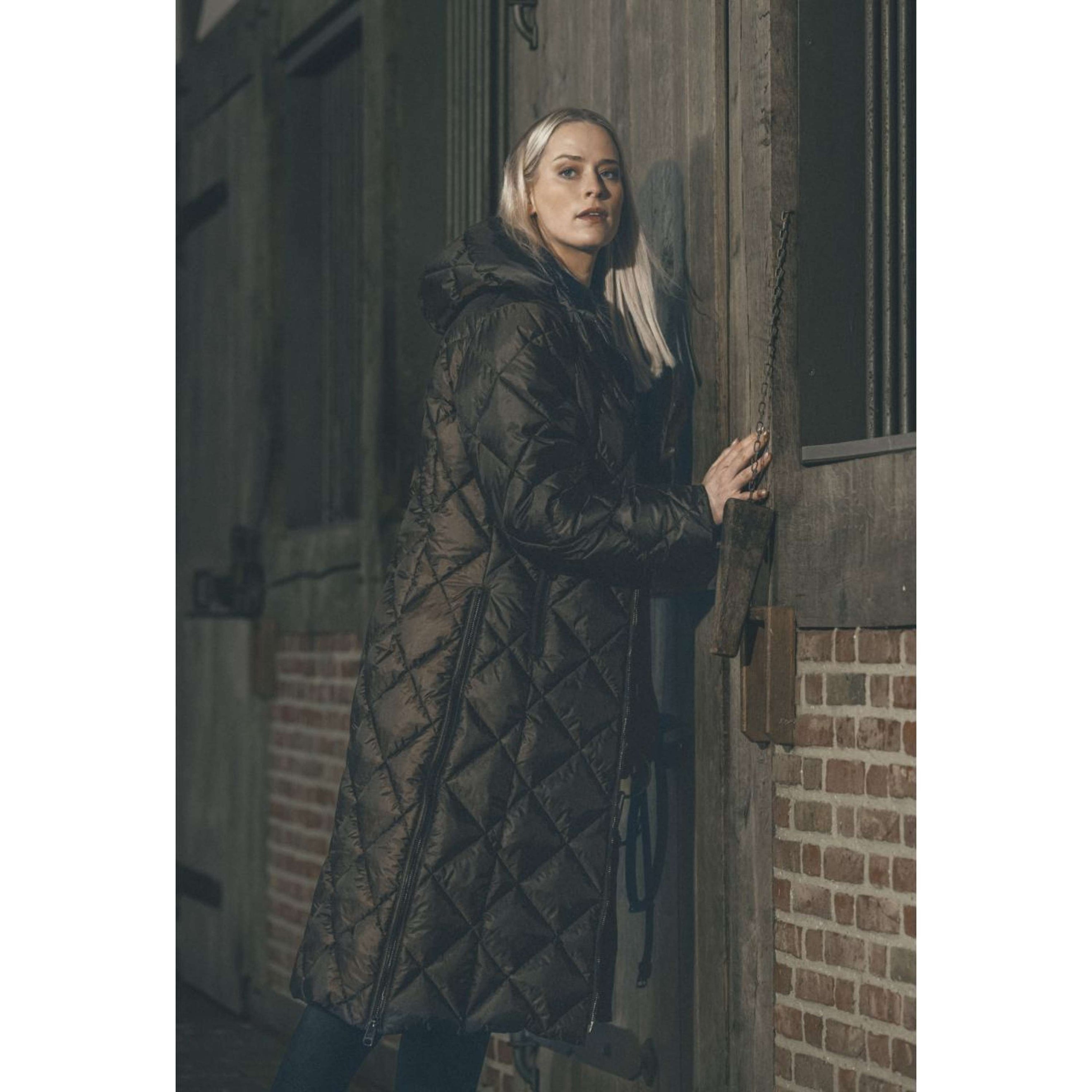 Pikeur Lange Jacke QuiltDiamond Selection AW26 Schokoladen Braun