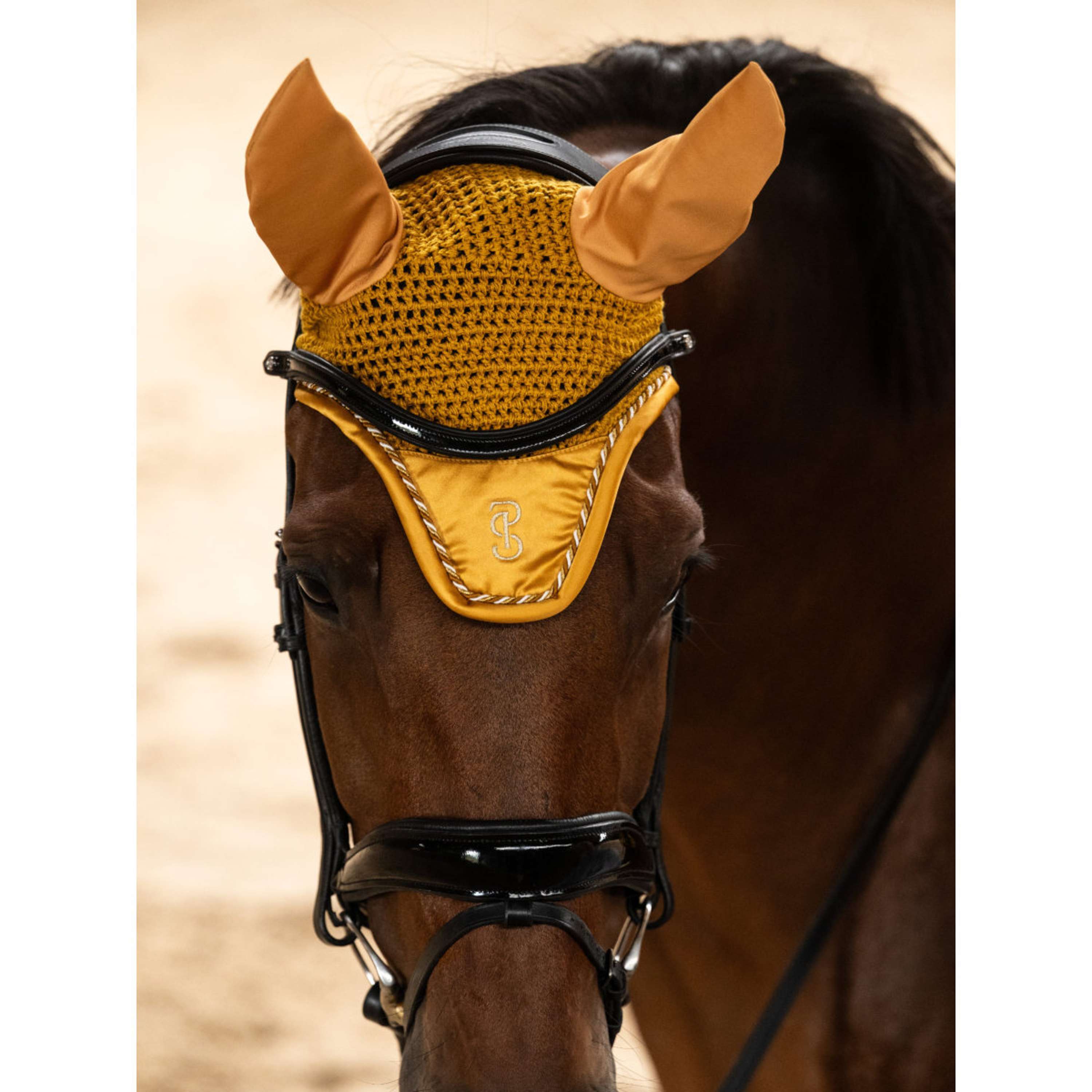 PS of Sweden Fliegenhaube Signature Old Gold