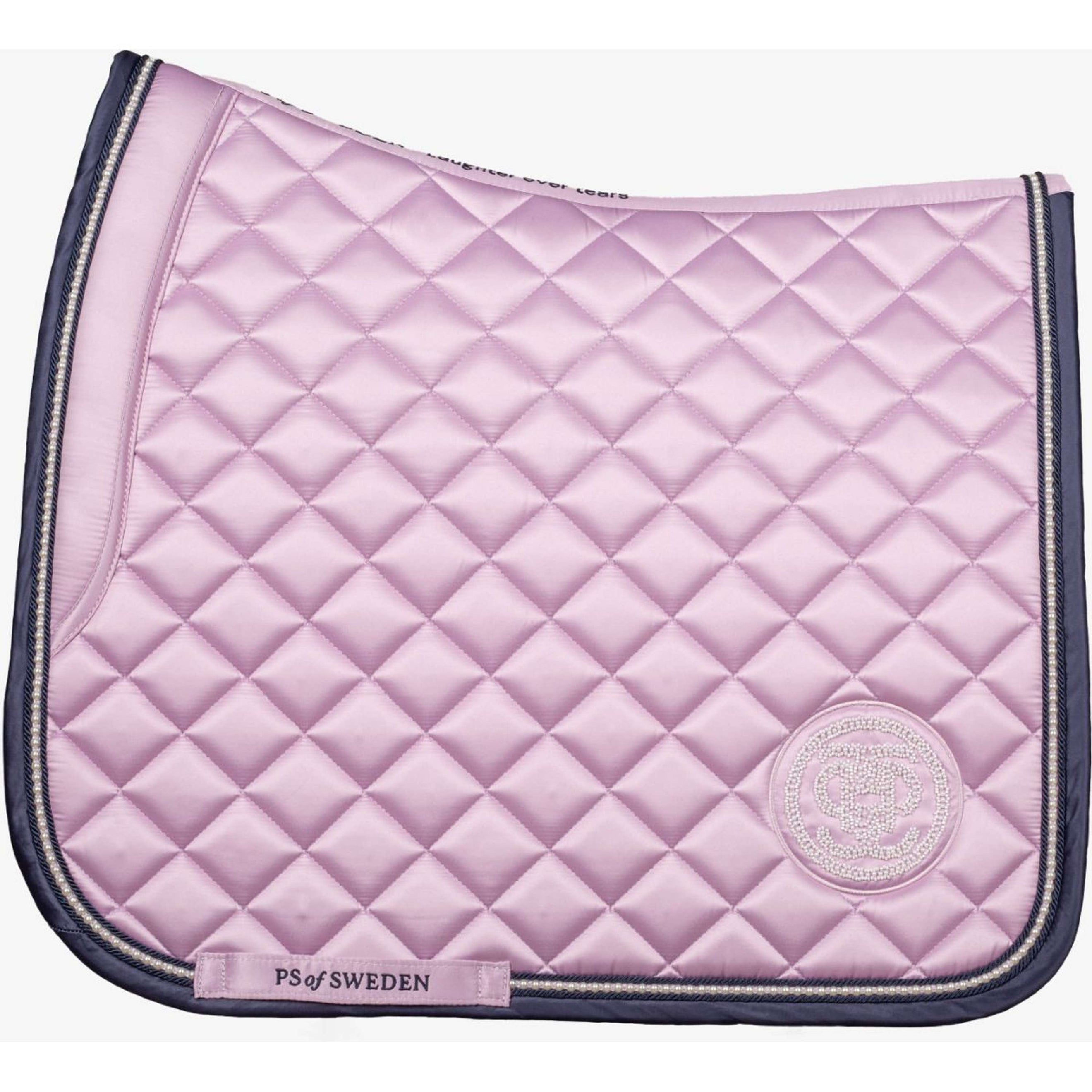 PS of Sweden Schabracke Pearl Monogram Dressur Frosted lilac PS of Sweden Schabracke Pearl Monogram Dressur Frosted lilac