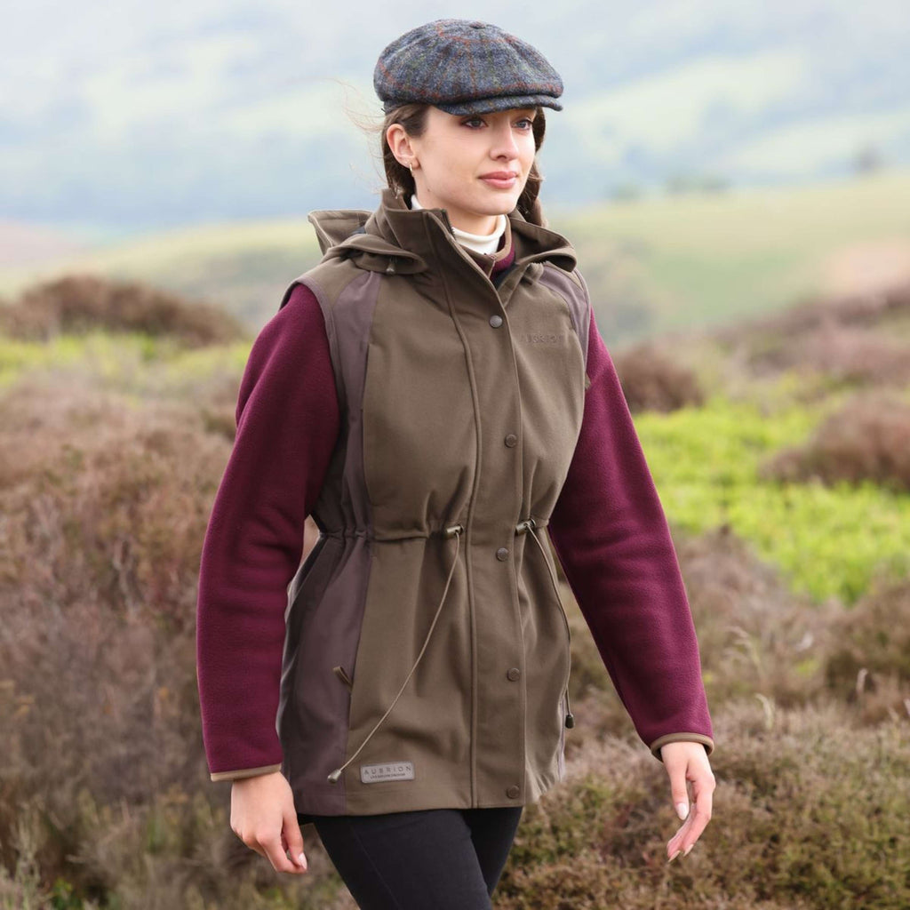 Aubrion by Shires Weste Heritage Dunkelolive