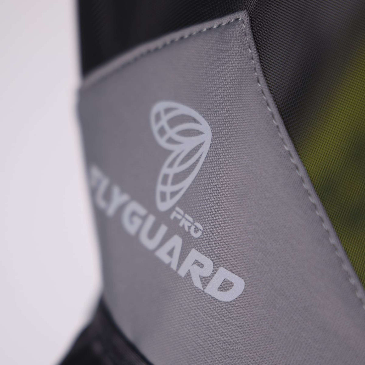 FlyGuard Fliegenmaske Pro Hi-Viz Fine Mesh mit Ohren und Fransen Fluo gelb