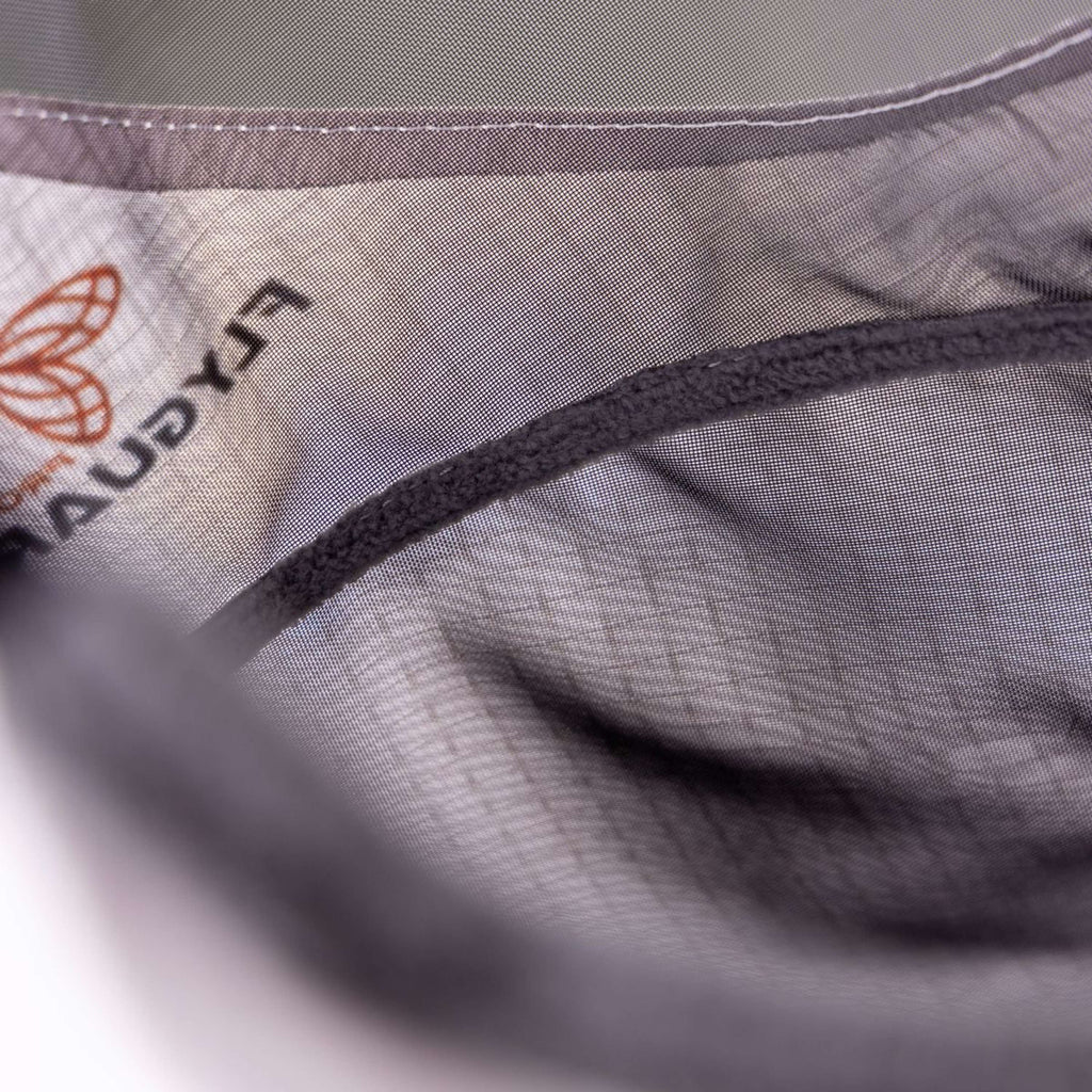 FlyGuard by Shires Fliegenmaske Pro Sun Shade mit Ohren Weiß