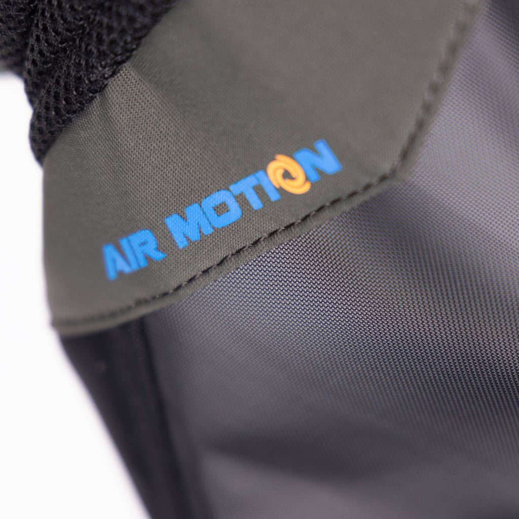 FlyGuard by Shires Fliegenmaske Pro Air Motion mit Ohren und Fransen Khaki