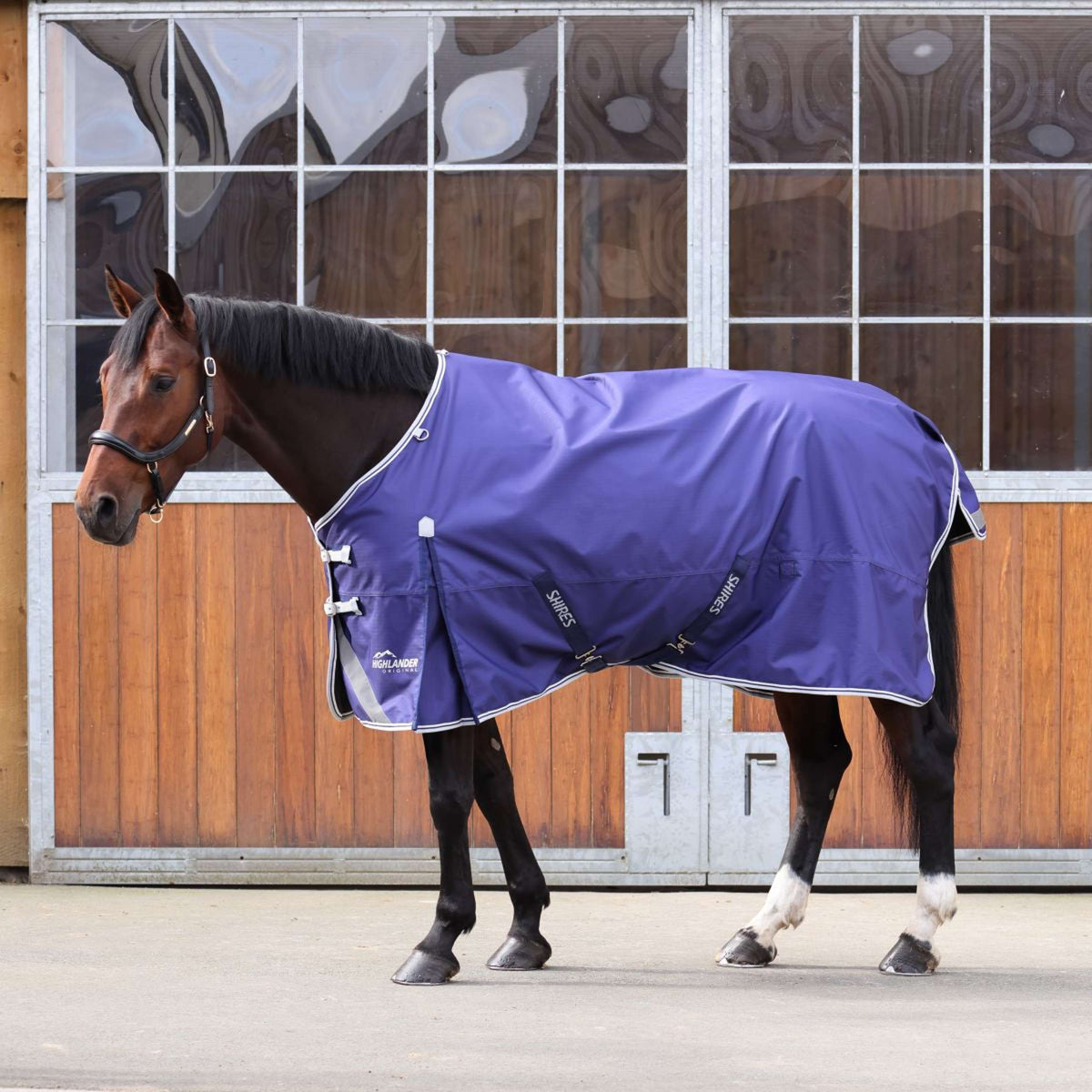 Shires Regendecke Original Lite Turnout Navy