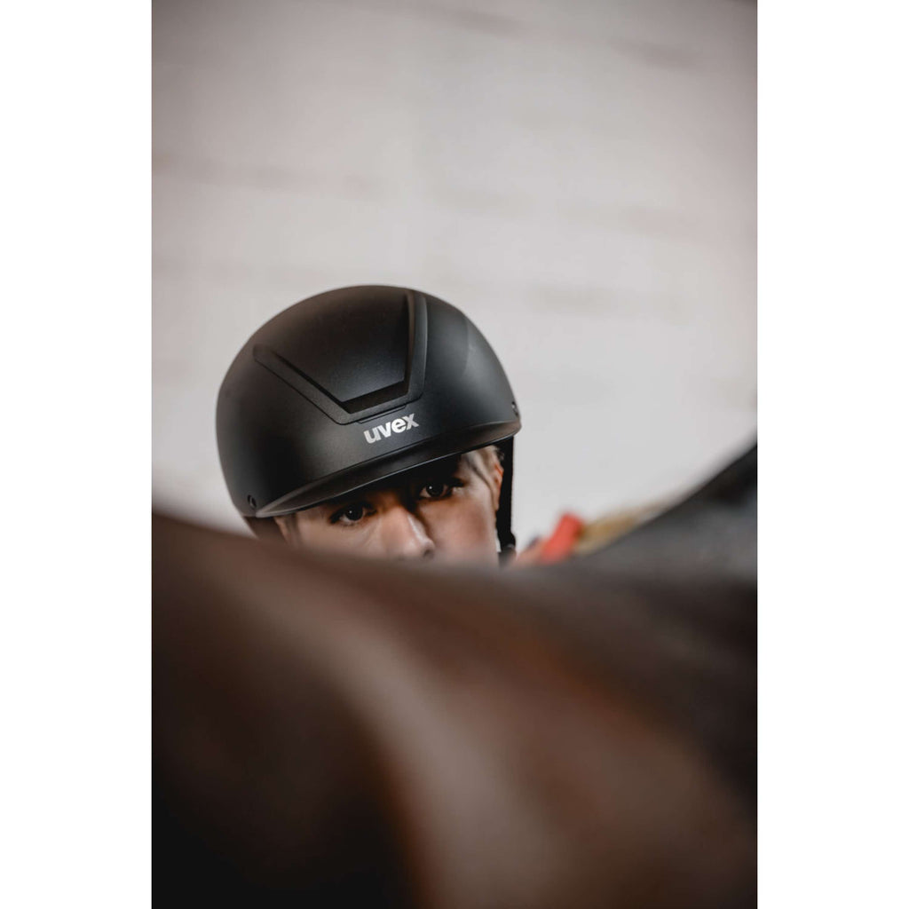 Uvex Reithelm Ixxo Active Matte Schwarz