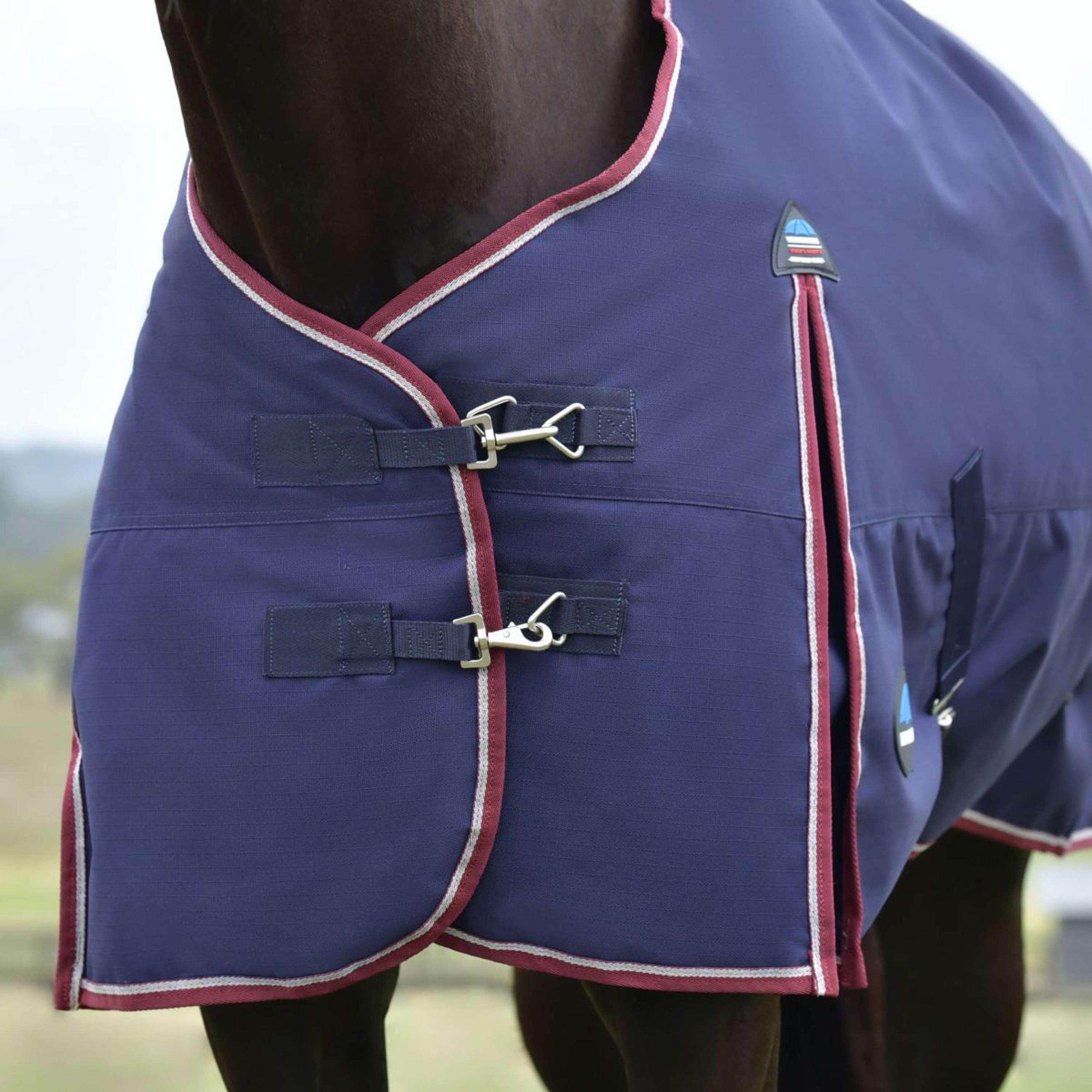 WeatherBeeta ComFiTec Essential Turnout 360g Navy/Burgundy WeatherBeeta ComFiTec Essential Turnout 360g Navy/Burgundy