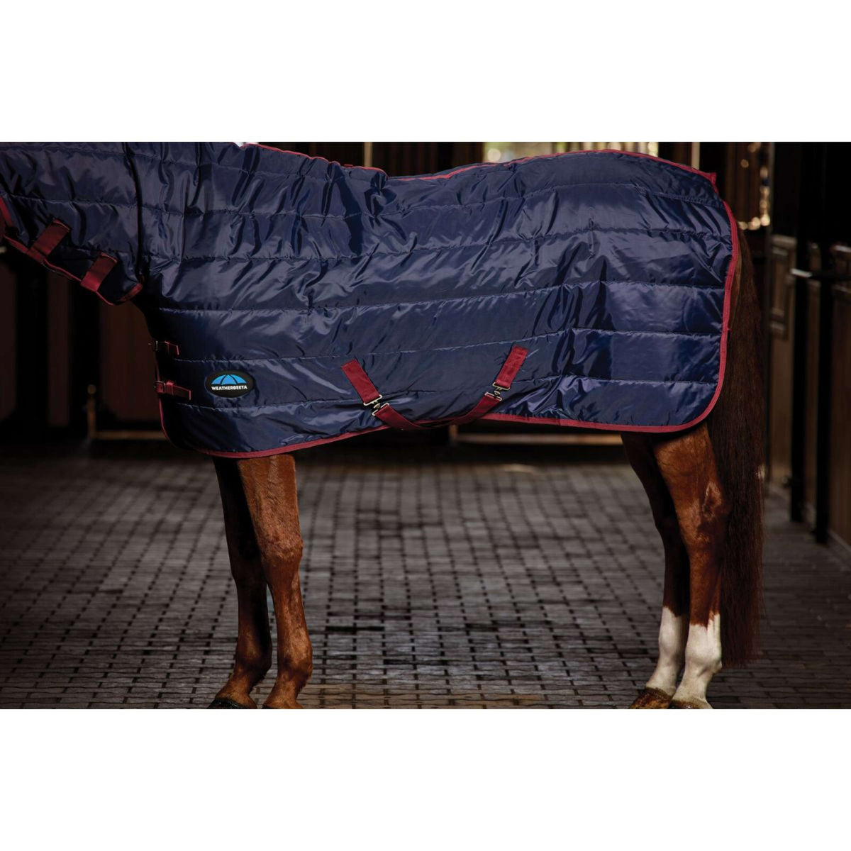WeatherBeeta Stalldecke ComFiTec 210D Channel Quilt Combo Neck 100g Navy/Burgundy